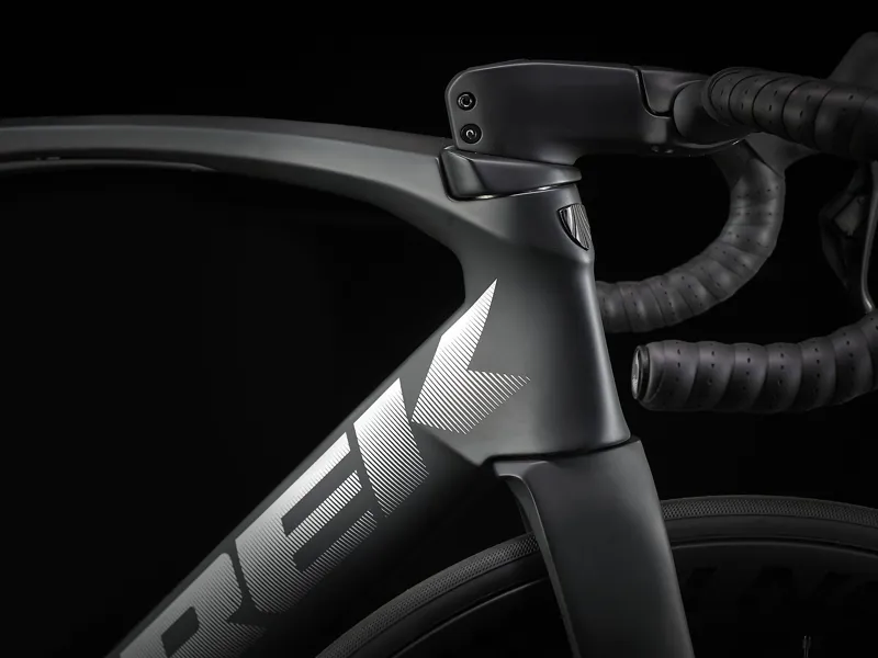2022 Trek Madone SLR 9 eTap Road Bike Matte Deep Smoke-3